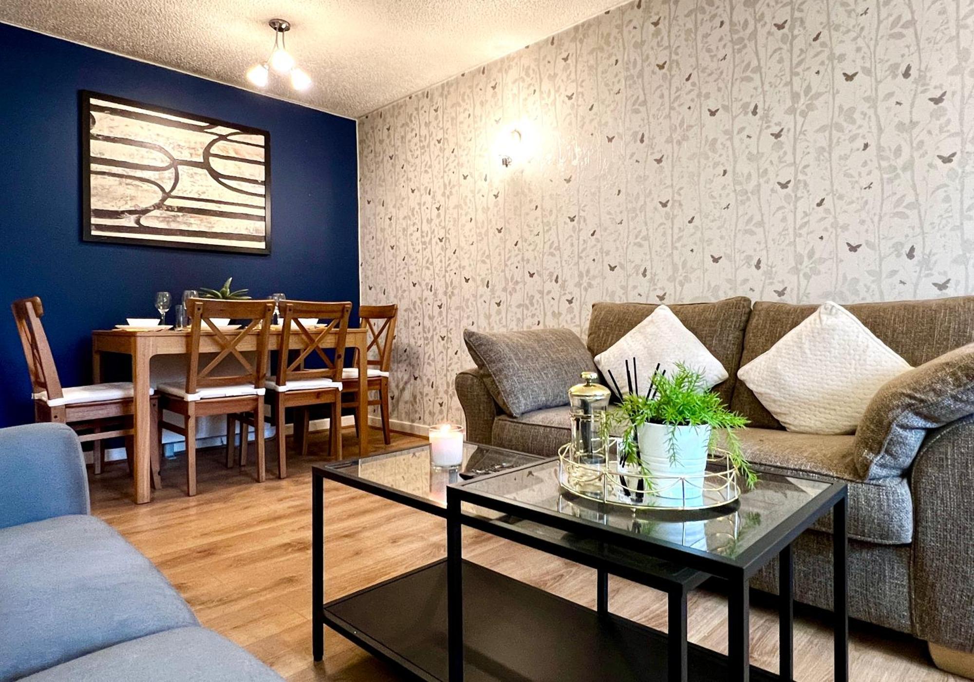Apartamento Ground Floor Flat With Free Parking & Wifi Glasgow Exterior foto