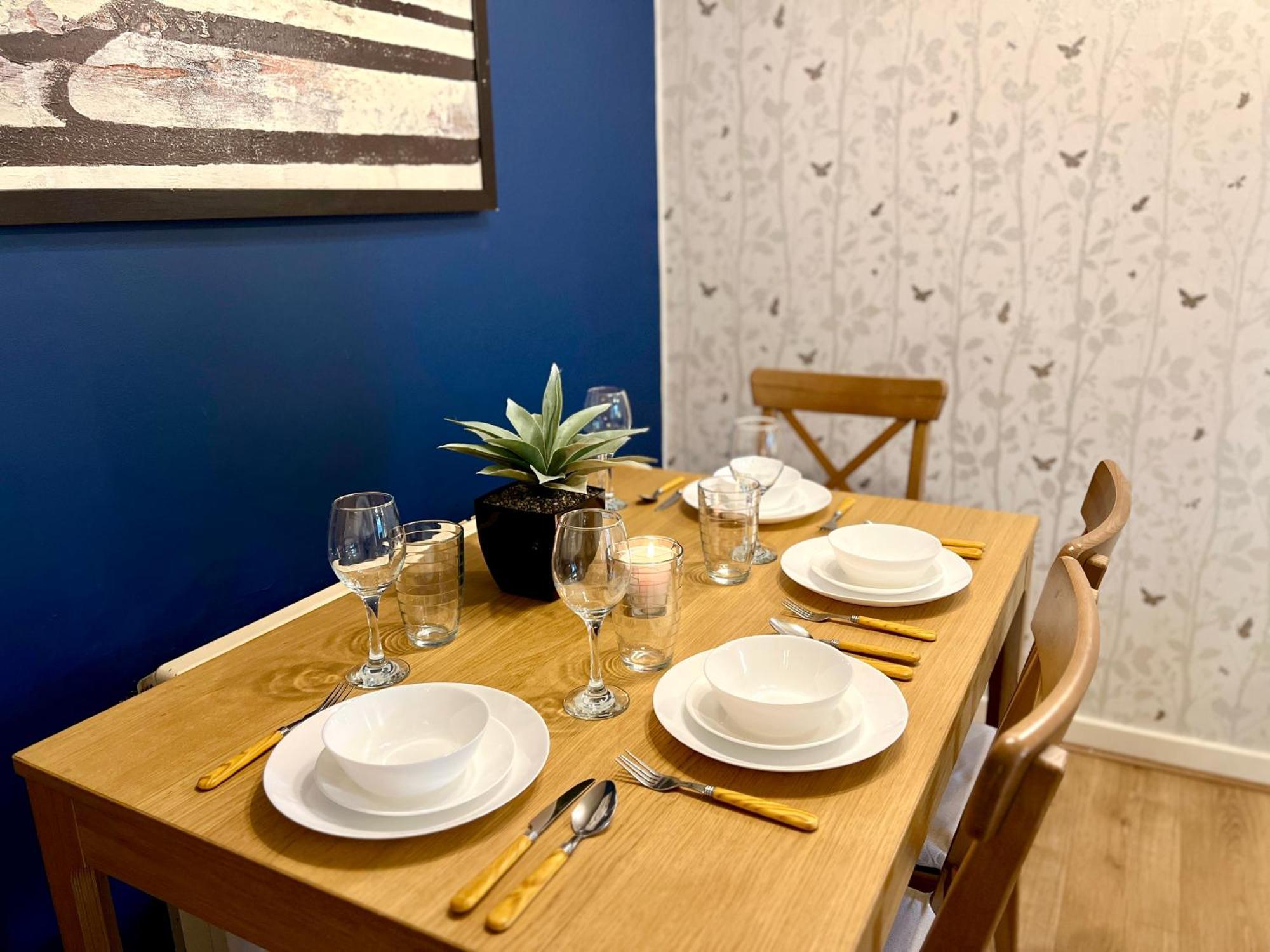 Apartamento Ground Floor Flat With Free Parking & Wifi Glasgow Exterior foto